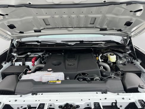 New 2026 Toyota Tundra SR image 13