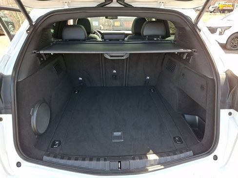 Used 2023 Alfa Romeo Stelvio Estrema AWD/4WD image 31