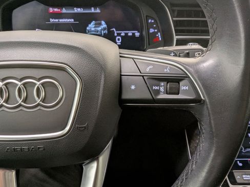 Used 2022 Audi Q7 Premium Plus image 14