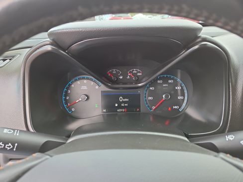 Used 2022 GMC Canyon AT4 image 21