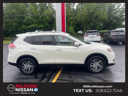 Used 2014 Nissan Rogue SL w/ SL Premium Package AWD/4WD image 6