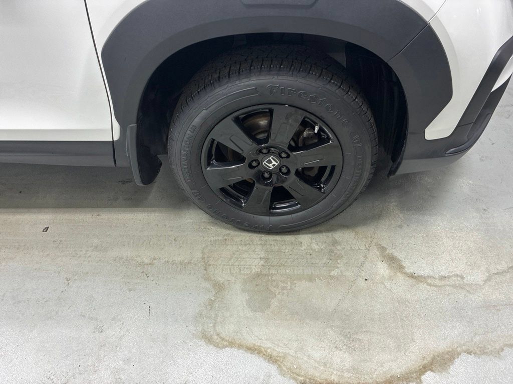 Used 2022 Honda Pilot TrailSport image 4