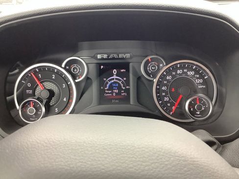 New 2025 RAM 2500 Tradesman AWD/4WD image 13