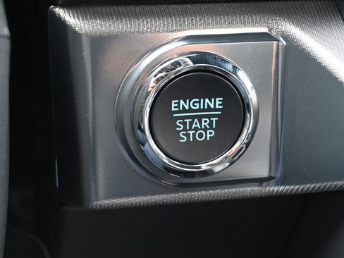 New 2025 Ford F150 Lariat w/ Equipment Group 501A Mid image 20