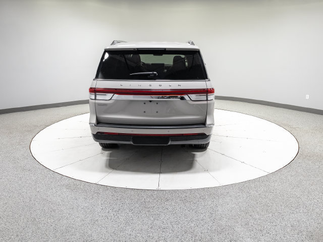 Used 2022 Lincoln Navigator Reserve AWD/4WD image 33