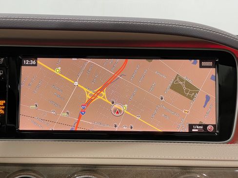 Used 2015 Mercedes-Benz S 550 4MATIC Sedan image 10