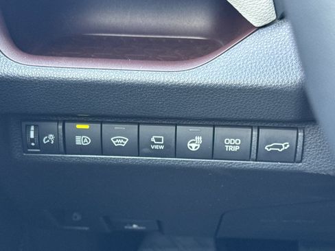 Used 2025 Toyota RAV4 Limited AWD/4WD image 34