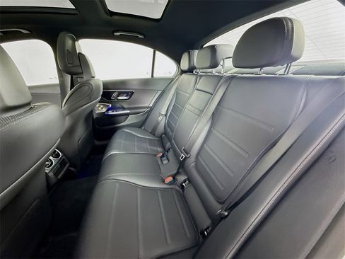 Used 2025 Mercedes-Benz C 300 4MATIC Sedan image 26