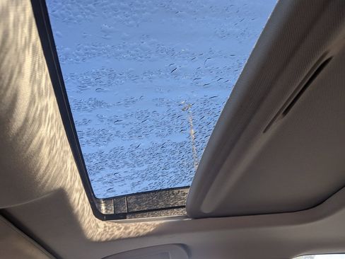 Used 2021 Honda Accord EX-L image 30