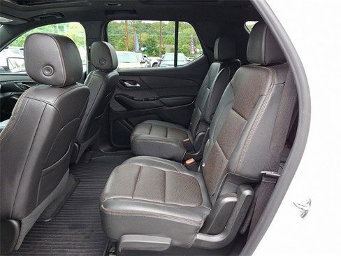 Certified 2023 Chevrolet Traverse High Country image 21