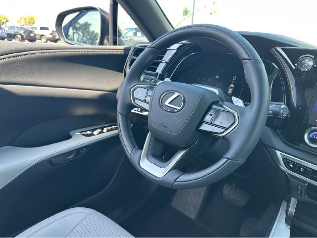 New 2026 Lexus RX 350 w/ Convenience Package AWD/4WD image 13