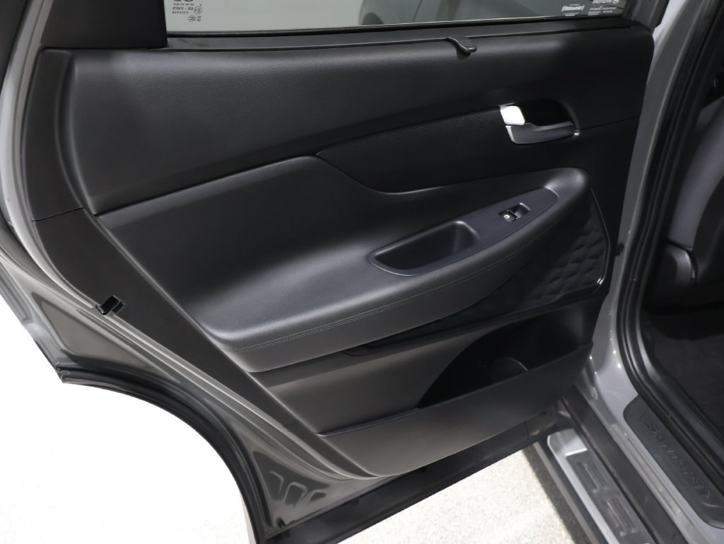 Used 2022 Hyundai Santa Fe XRT AWD/4WD image 18