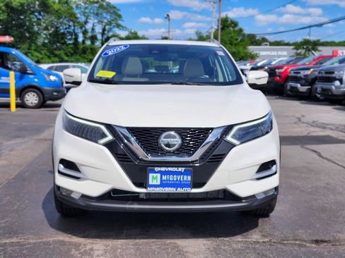 Used 2022 Nissan Rogue Sport SL w/ Premium Package AWD/4WD image 8