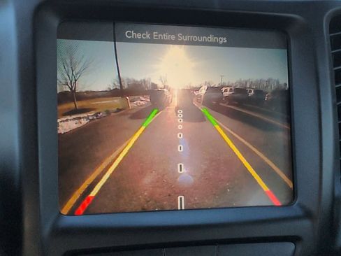 Used 2016 Jeep Cherokee Limited image 31