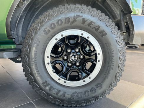 Used 2022 Ford Bronco Big Bend w/ Sasquatch Package image 26