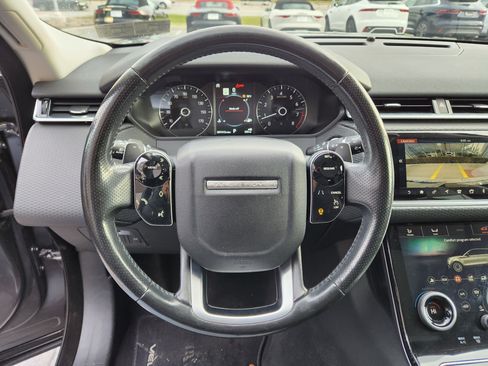 Used 2018 Land Rover Range Rover Velar S image 18