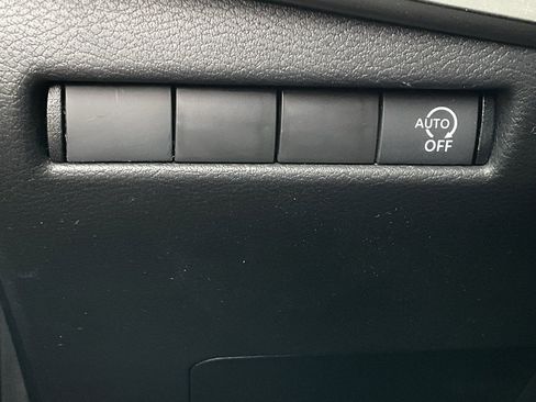 New 2026 Nissan Kicks SV image 25