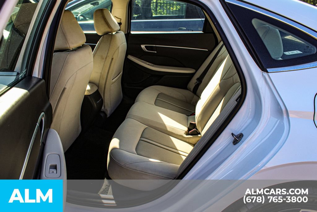 Used 2025 Hyundai Sonata SEL FWD image 12