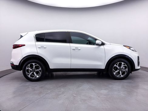 Certified 2022 Kia Sportage LX FWD image 37