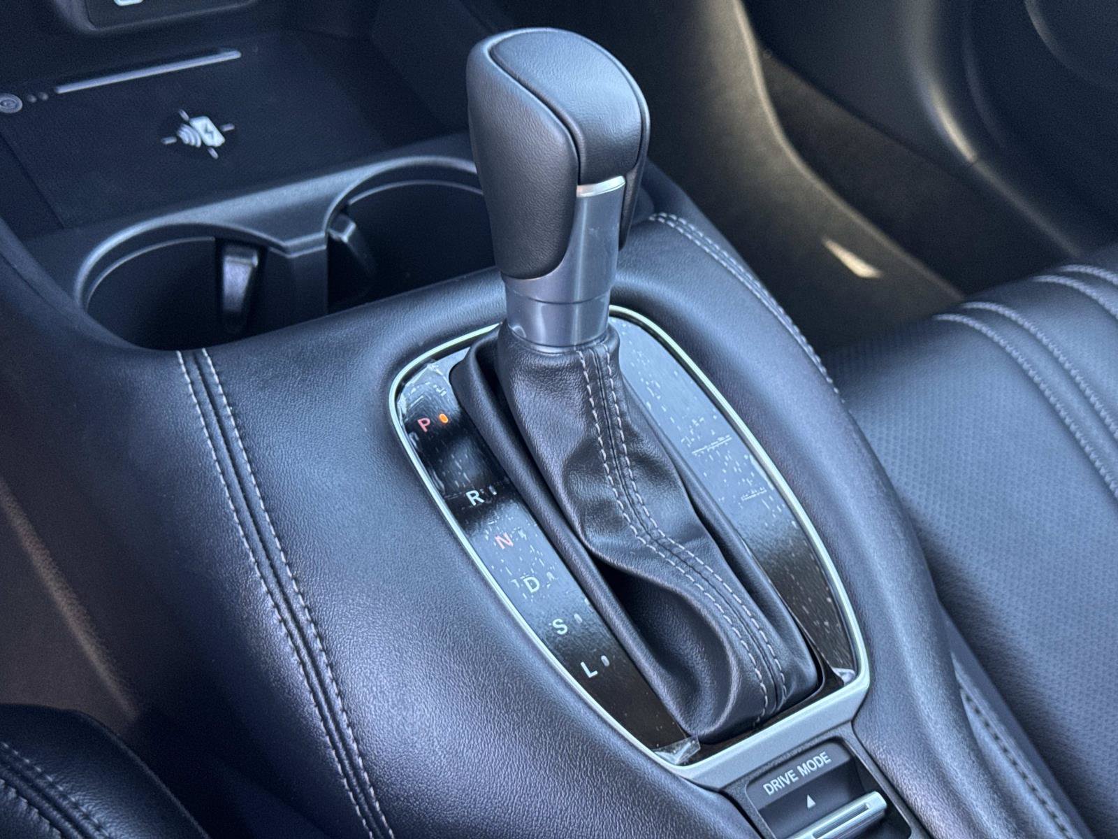 Used 2027 Honda HR-V EX-L image 18