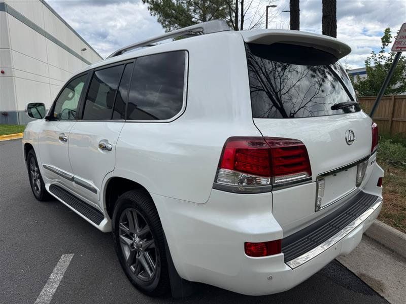 Used 2014 Lexus LX 570 4WD w/ Luxury Package image 8