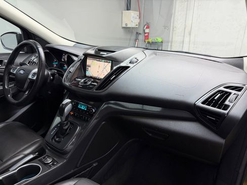 Used 2015 Ford Escape Titanium w/ Equipment Group 301A image 27