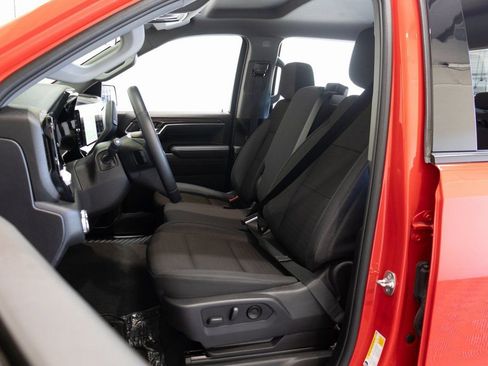 Used 2025 GMC Sierra 1500 Elevation image 19