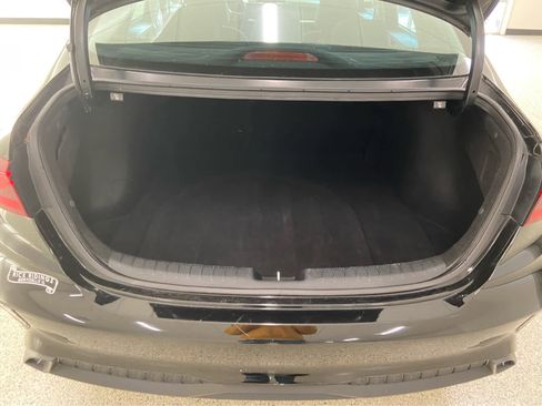 Used 2023 Kia Forte LXS image 7