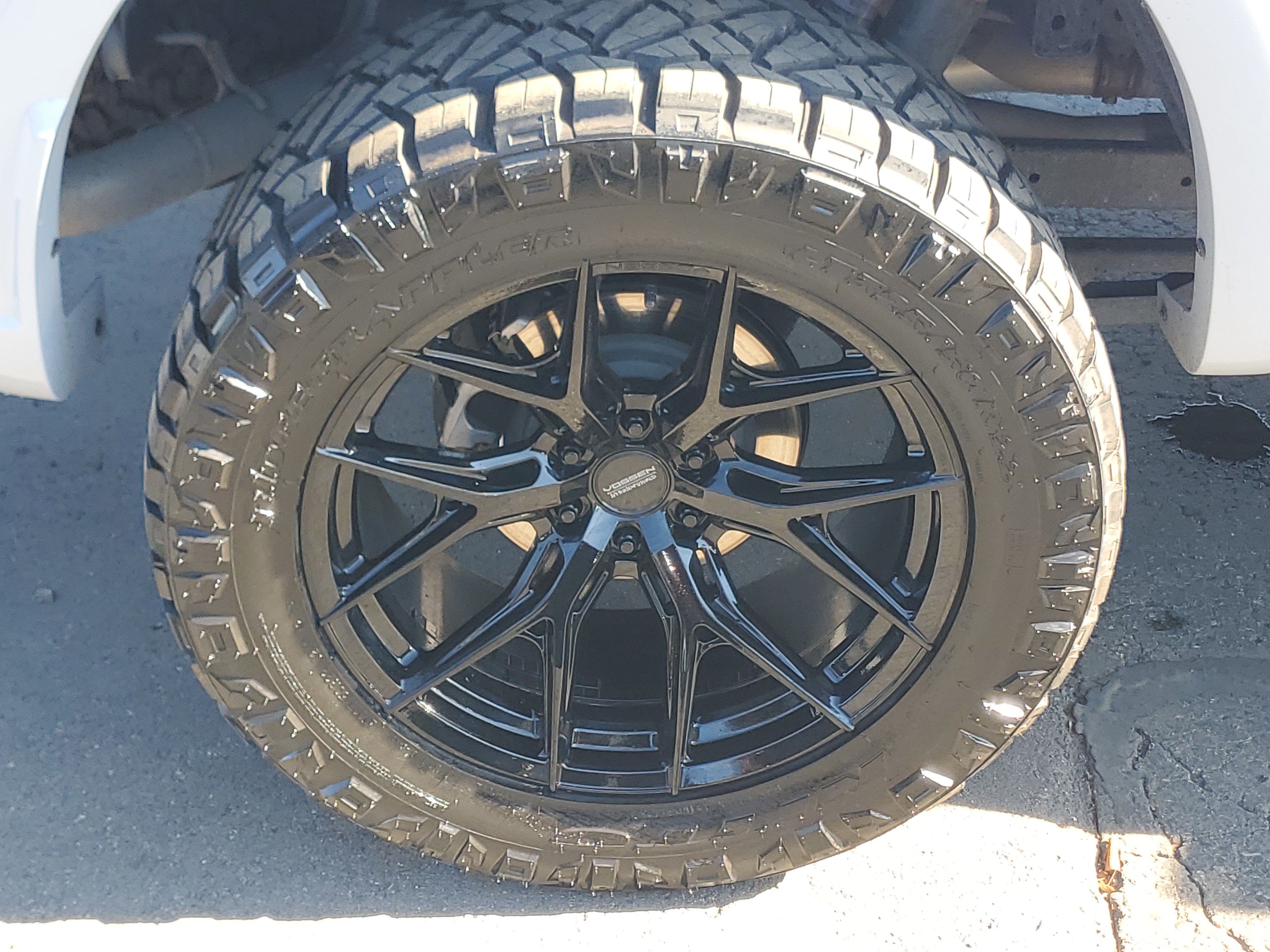 Used 2025 Ford F150 Raptor AWD/4WD image 7