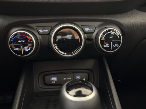 New 2026 Hyundai Venue SEL image 28