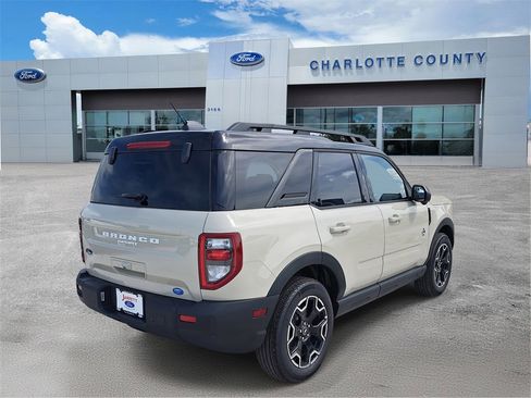 New 2025 Ford Bronco Sport Outer Banks w/ Outer Banks Tech Package+ image 4