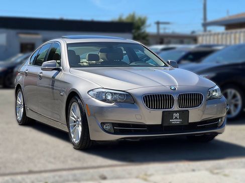 Used 2013 BMW 535i Sedan RWD image 1