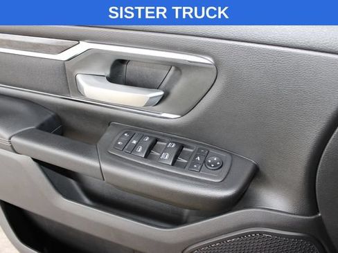 Used 2023 RAM 1500 Big Horn AWD/4WD image 17
