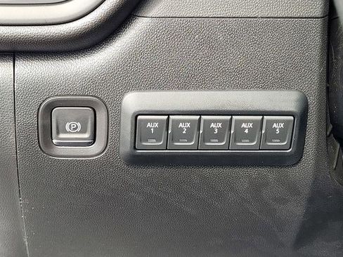 New 2026 GMC Sierra 2500 Pro w/ Convenience Package RWD image 25