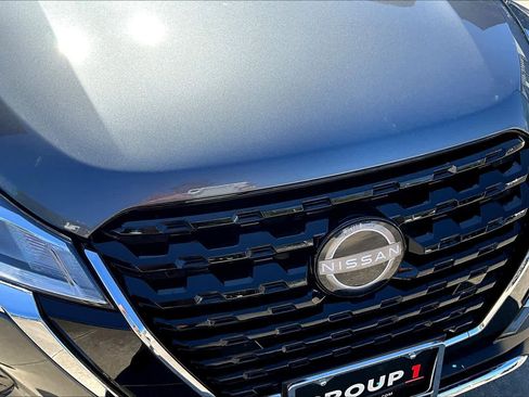 Used 2025 Nissan Kicks Play S image 27