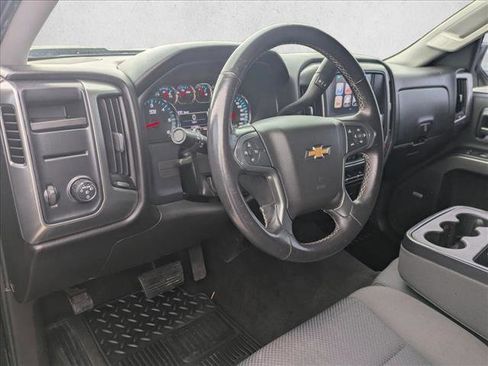 Used 2018 Chevrolet Silverado 1500 LT w/ Texas Edition image 9