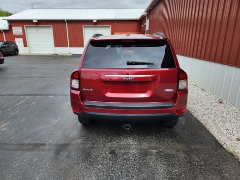 Used 2016 Jeep Compass Latitude AWD/4WD image 6