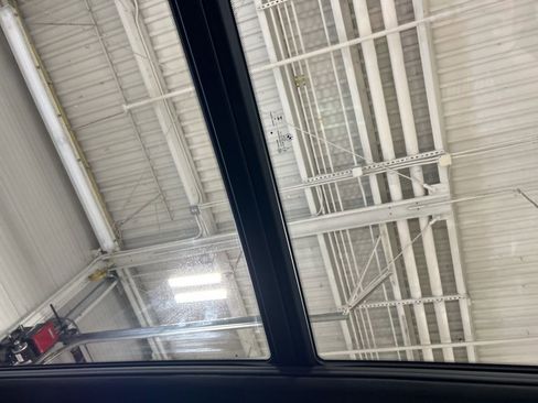 Used 2024 BMW X5 xDrive40i w/ M Sport Package image 33