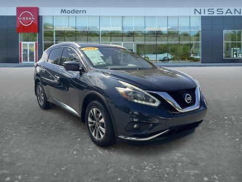 Used 2018 Nissan Murano SL w/ Moonroof Package image 3