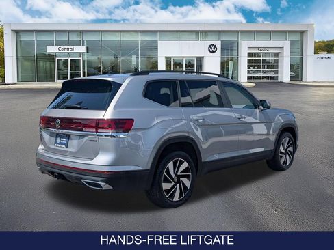 Used 2026 Volkswagen Atlas SE AWD/4WD image 8