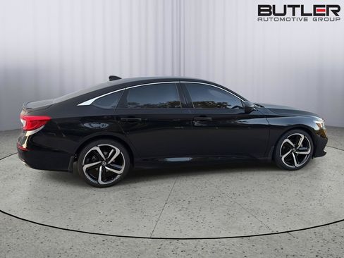 Used 2022 Honda Accord Sport image 7