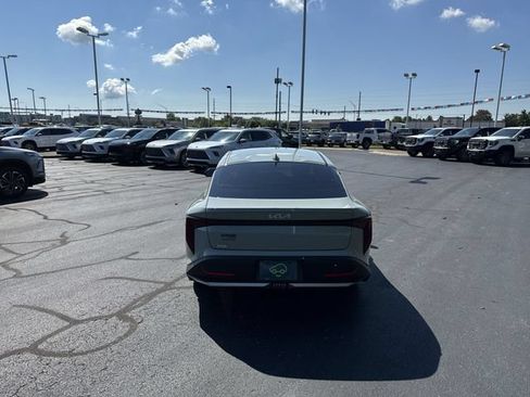 Used 2025 Kia K4 FWD image 5