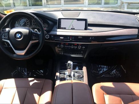 Used 2018 BMW X5 xDrive40e image 15