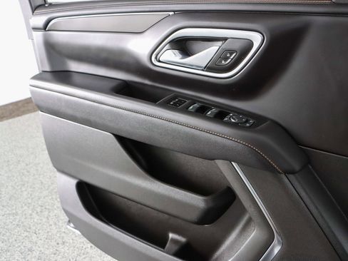 Used 2024 GMC Yukon AT4 w/ Technology Package image 26