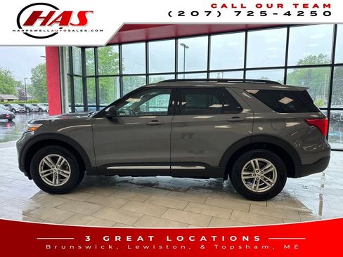 Used 2021 Ford Explorer XLT w/ Equipment Group 202A image 2
