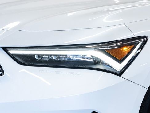 New 2026 Acura Integra image 9