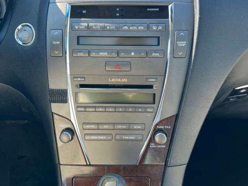 Used 2011 Lexus ES 350 image 27