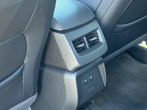 Used 2025 Chevrolet Equinox EV LT w/ Active Safety Package 3 FWD image 16