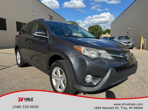 Used 2013 Toyota RAV4 XLE AWD/4WD image 1