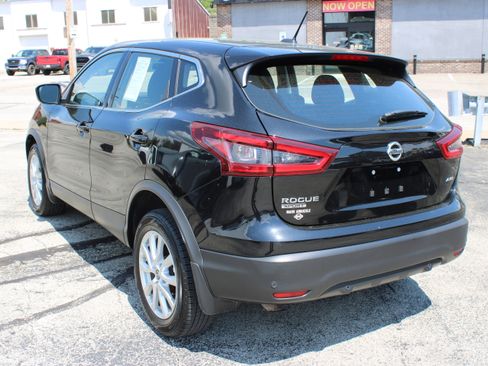 Certified 2021 Nissan Rogue Sport S AWD/4WD image 3